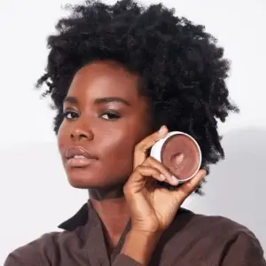 Jones Road Miracle Balm in Tawny shade review